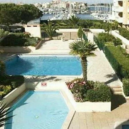 Moana - Du Port Apartment
